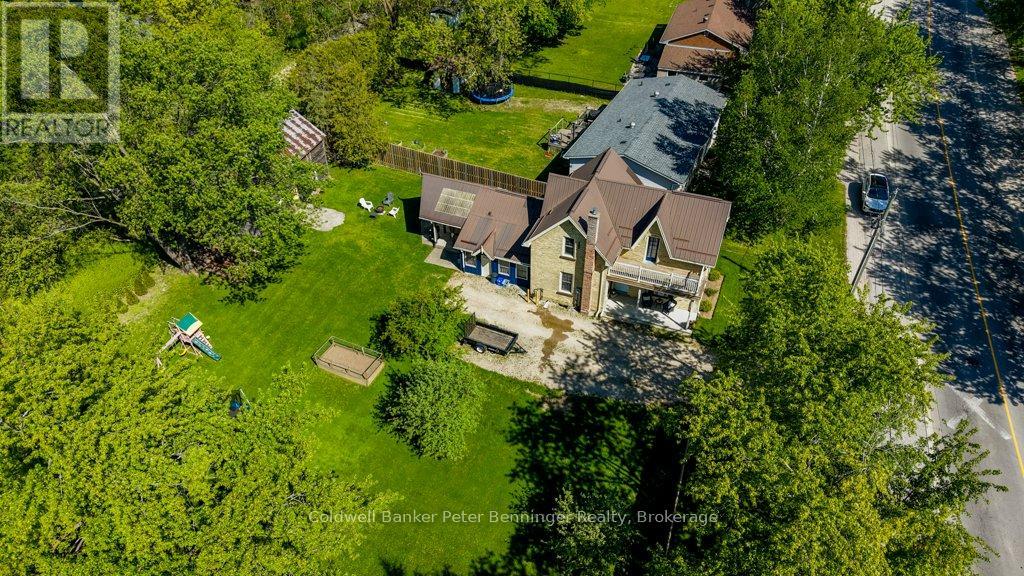 146 QUEEN STREET S - 41