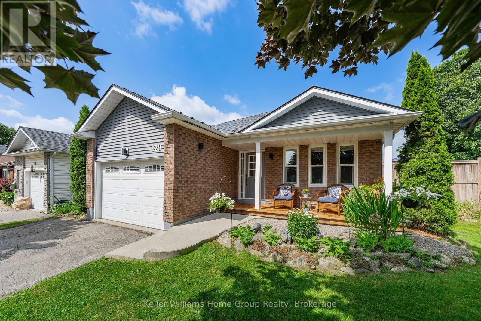 129 PARKSIDE DRIVE W - 2