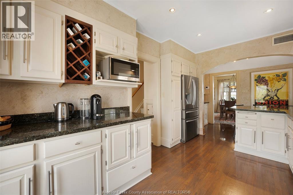 7505 Riverside DRIVE East - 11