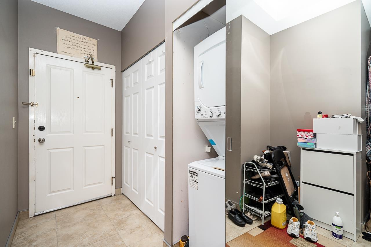 2 Bed, 2 Bath House for Sale in Surrey – 1508 9830 WHALLEY BOULEVARD, Surrey – MLS# R3141696 - Image 18