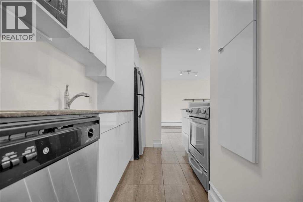 #704 706 15 Avenue SW - 7
