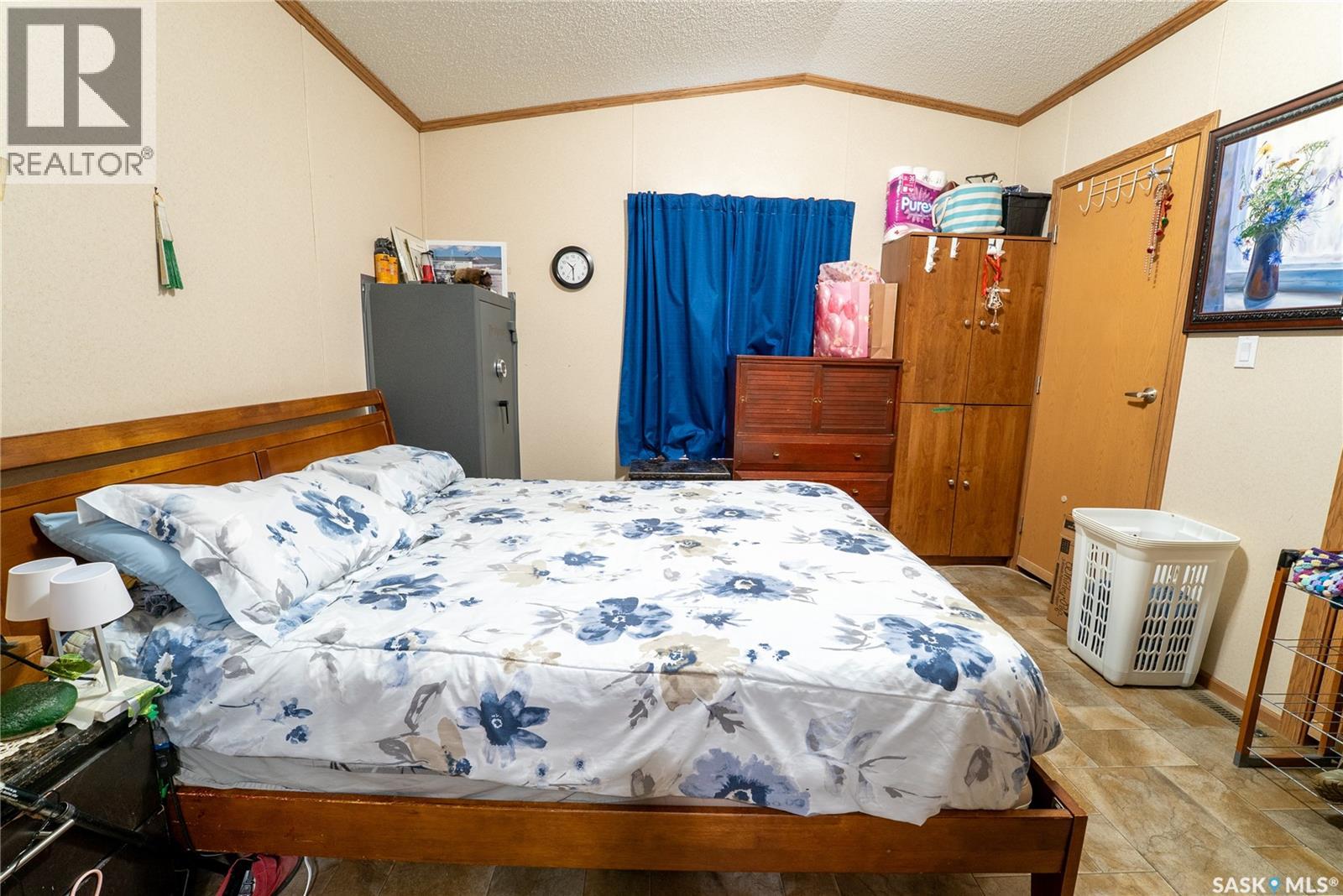 102 Herbert STREET - 9