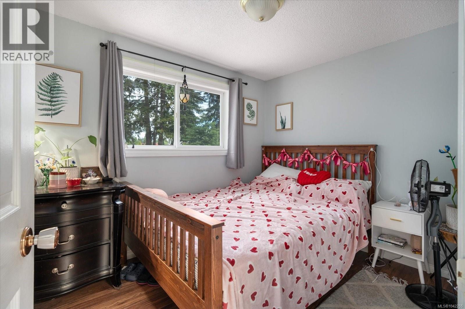 671 Beaconsfield Rd - 15