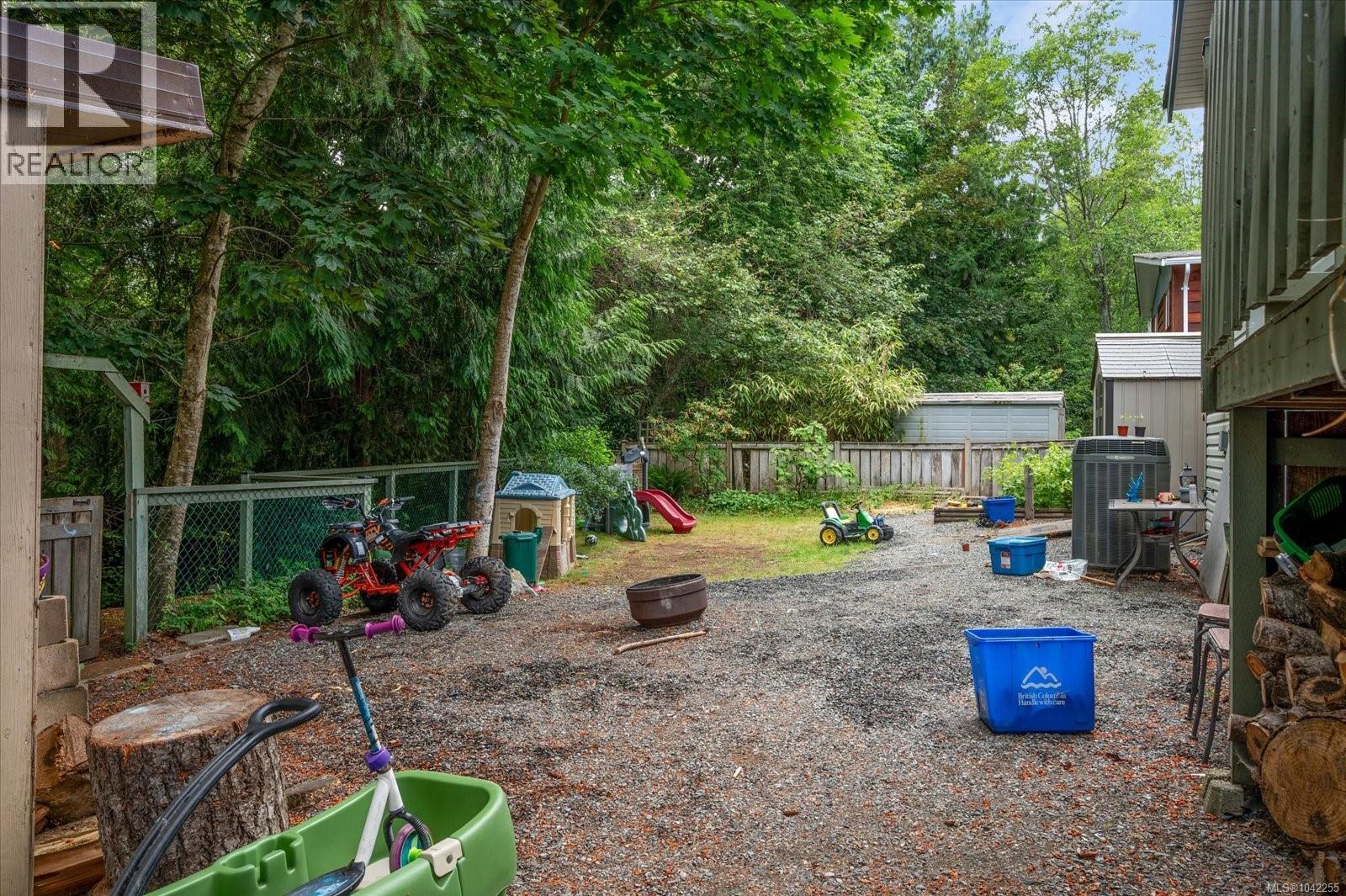 671 Beaconsfield Rd - 31
