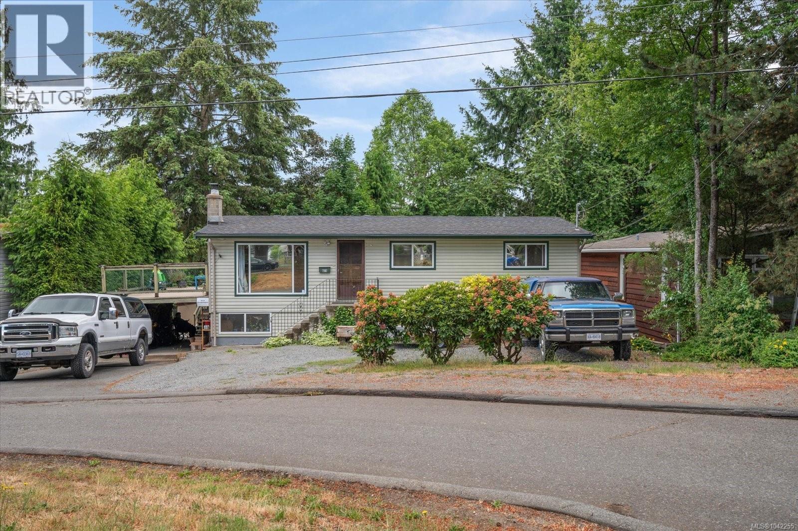 671 Beaconsfield Rd - 38