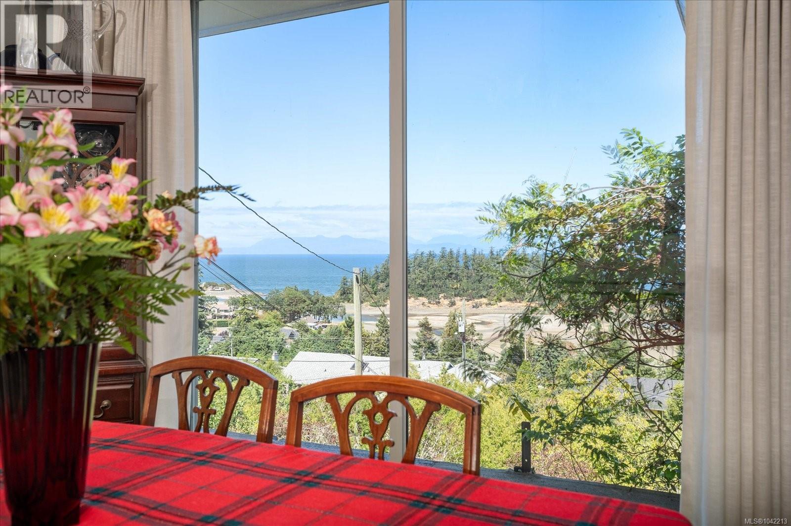 3647 Overlook Dr - 11
