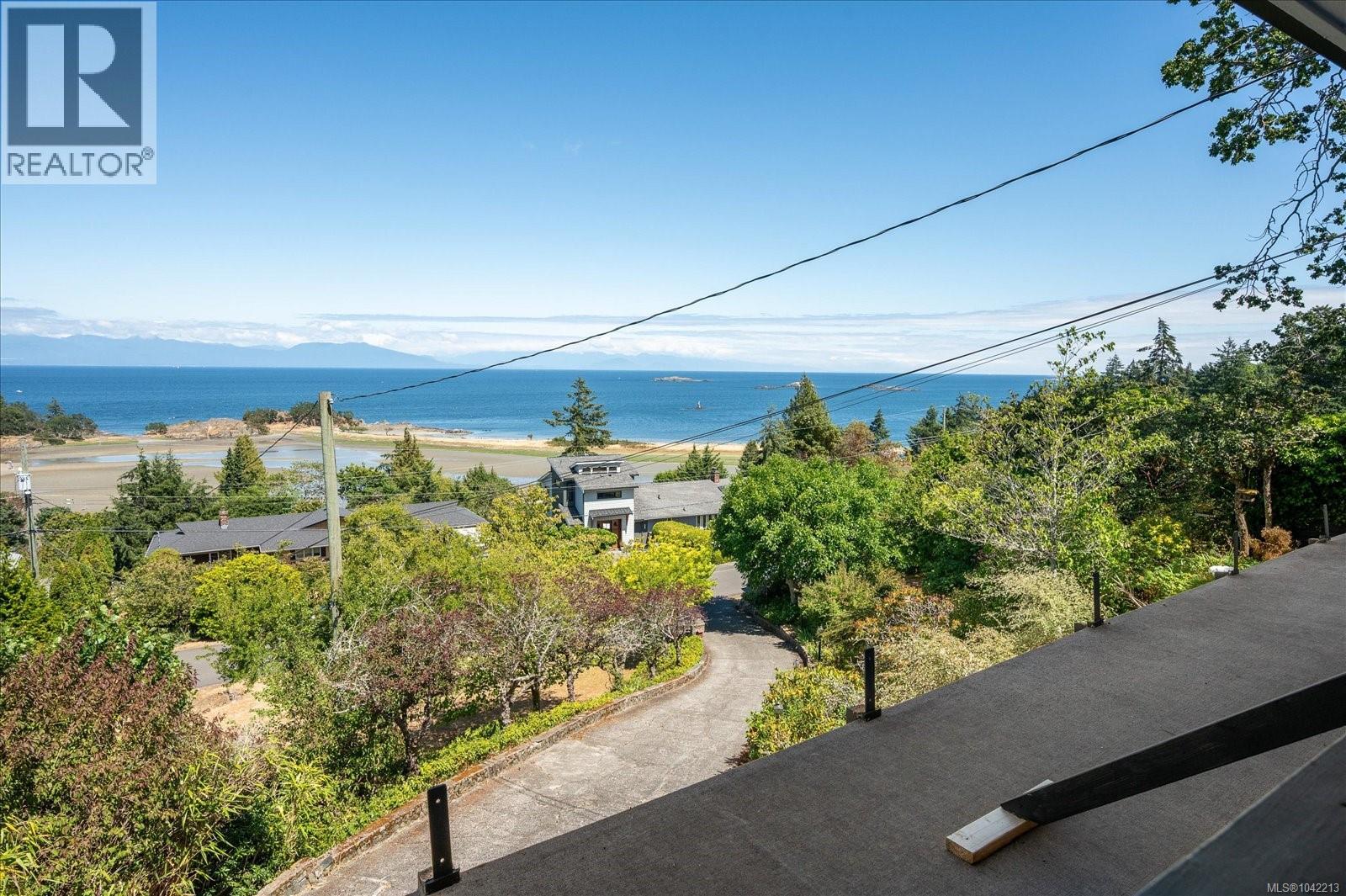 3647 Overlook Dr - 26