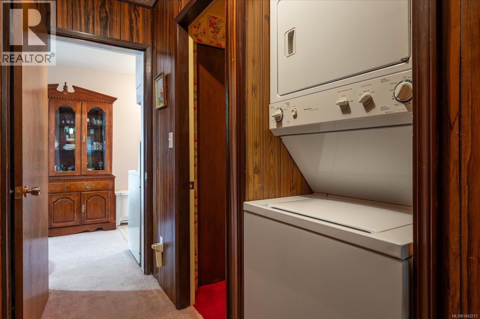 3647 Overlook Dr - 43