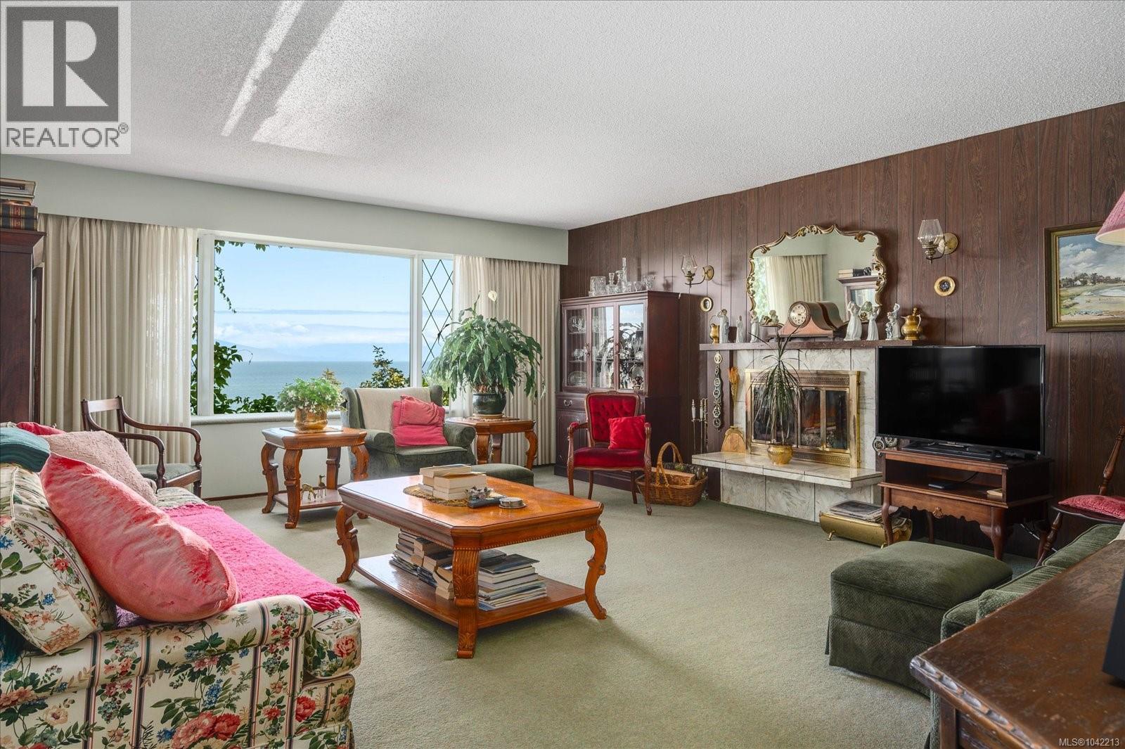3647 Overlook Dr - 7