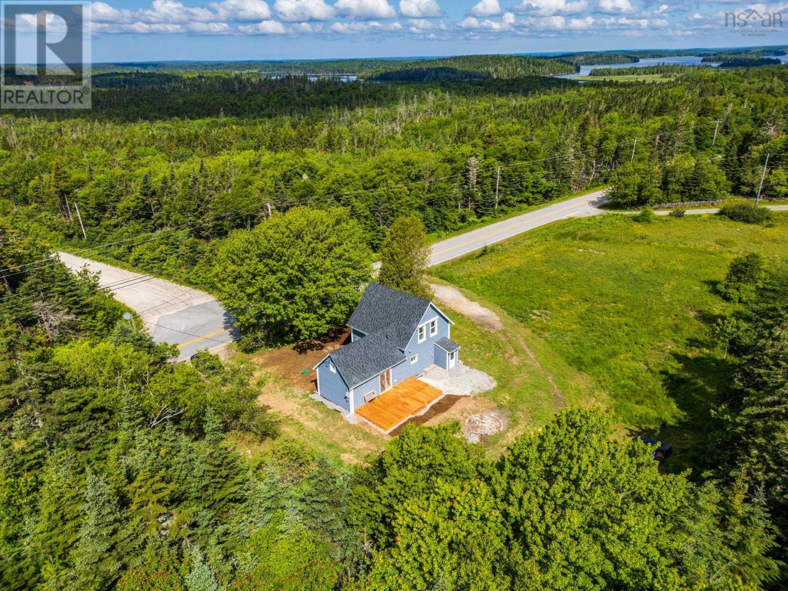 4476 Highway 3 - 3