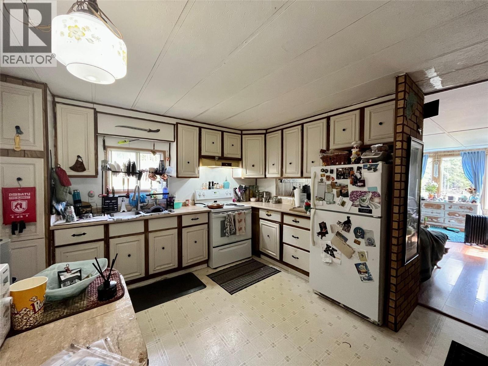 864 Bartley Road - 4
