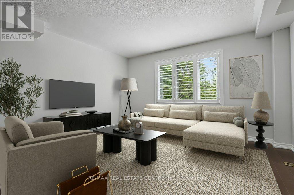 #10 76 RIVER DRIVE - 15