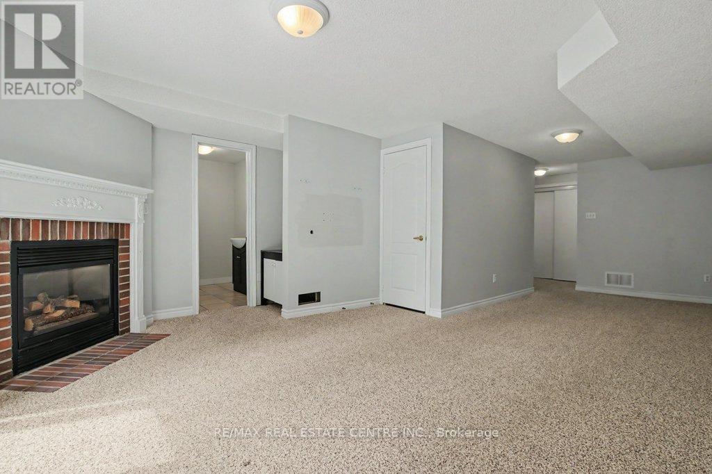 #10 76 RIVER DRIVE - 30