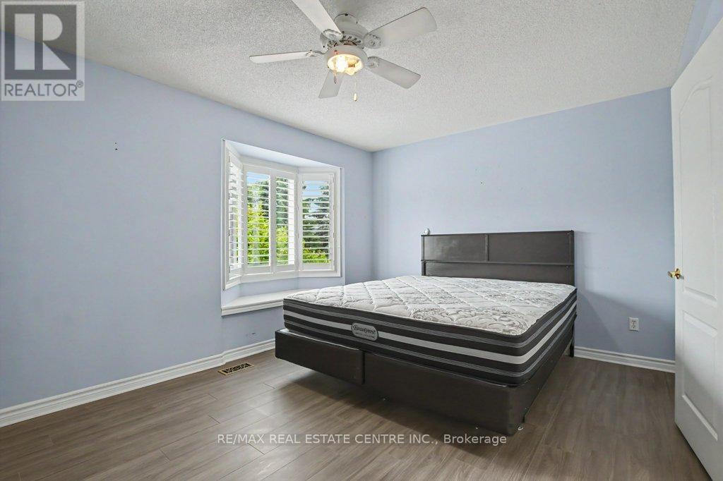 #10 76 RIVER DRIVE - 23