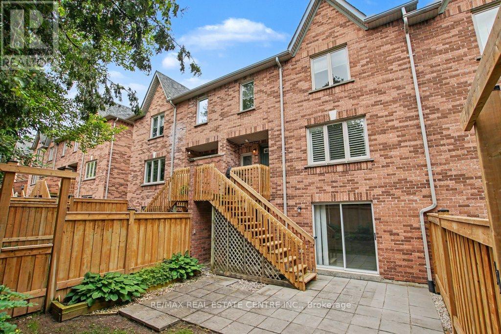 #10 76 RIVER DRIVE - 36