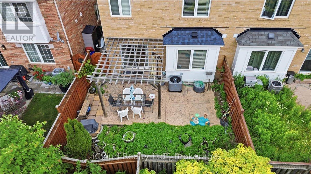 270 WHETHAM HEIGHTS - 4