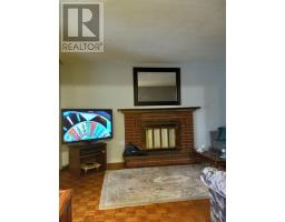 Primary Bedroom - 152 Beech Street, Brampton, ON L6V1V6 Photo 6
