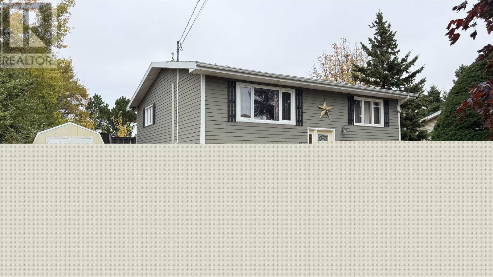 33 Phillips Street - 1