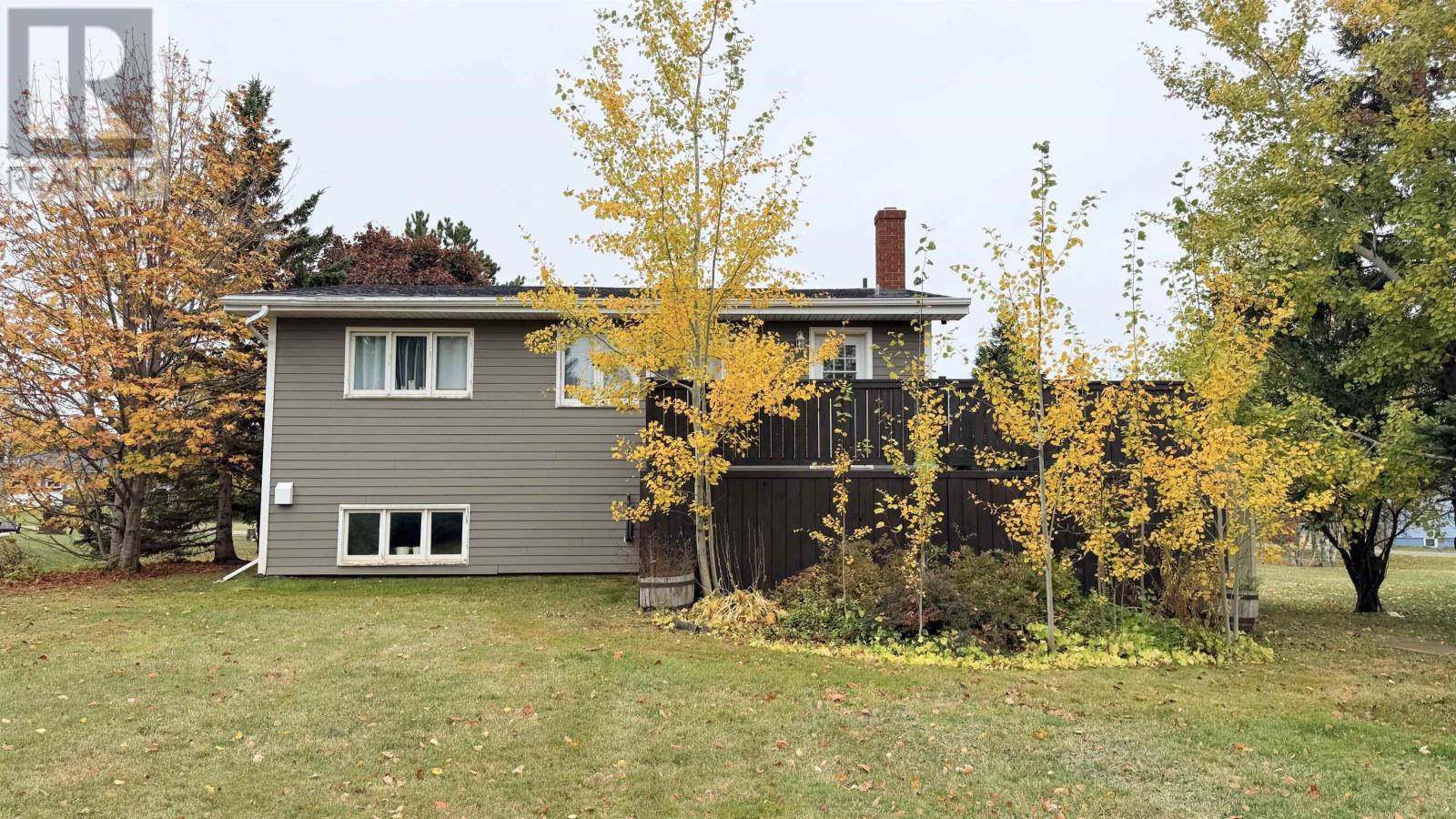 33 Phillips Street - 32