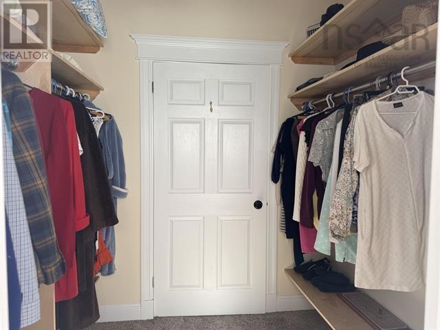 590 Gilberts Lane - 16