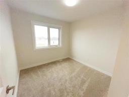 54 Feathertail Way, New Bothwell, MB R0C1C0 Photo 12