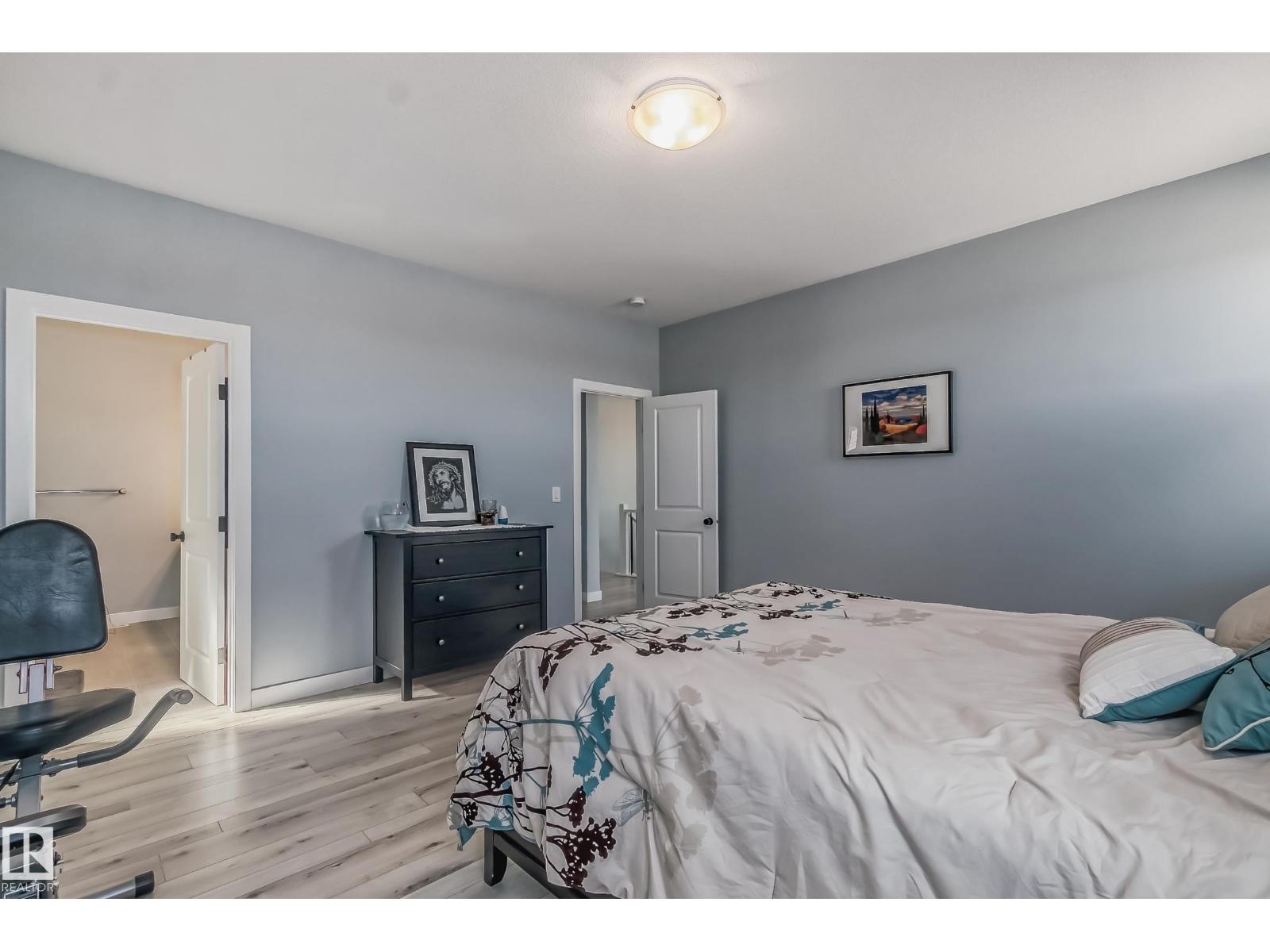 20124 17 AV NW NW - 24
