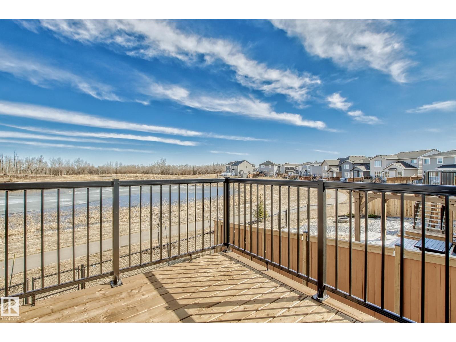 20124 17 AV NW NW - 44