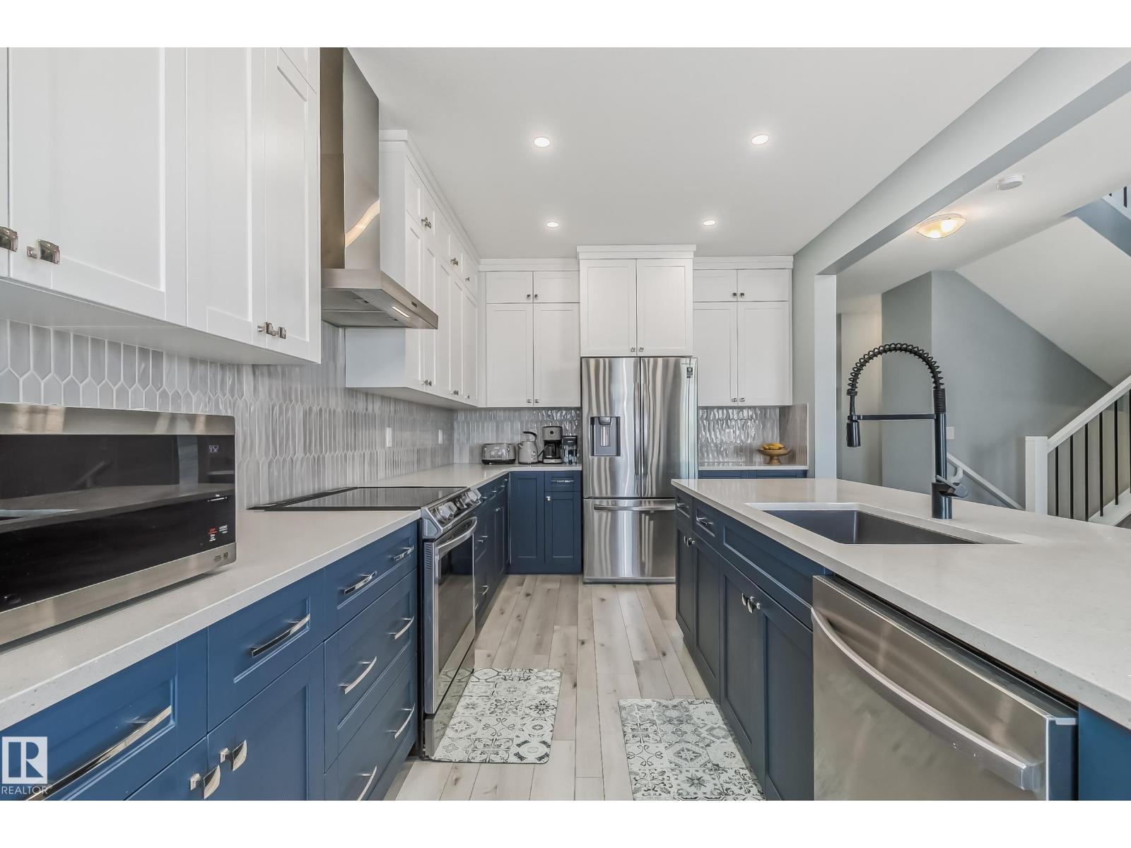 20124 17 AV NW NW - 9