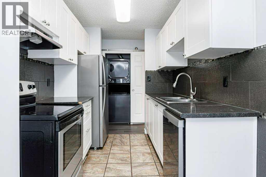 #27 11 Stanton Street - 9
