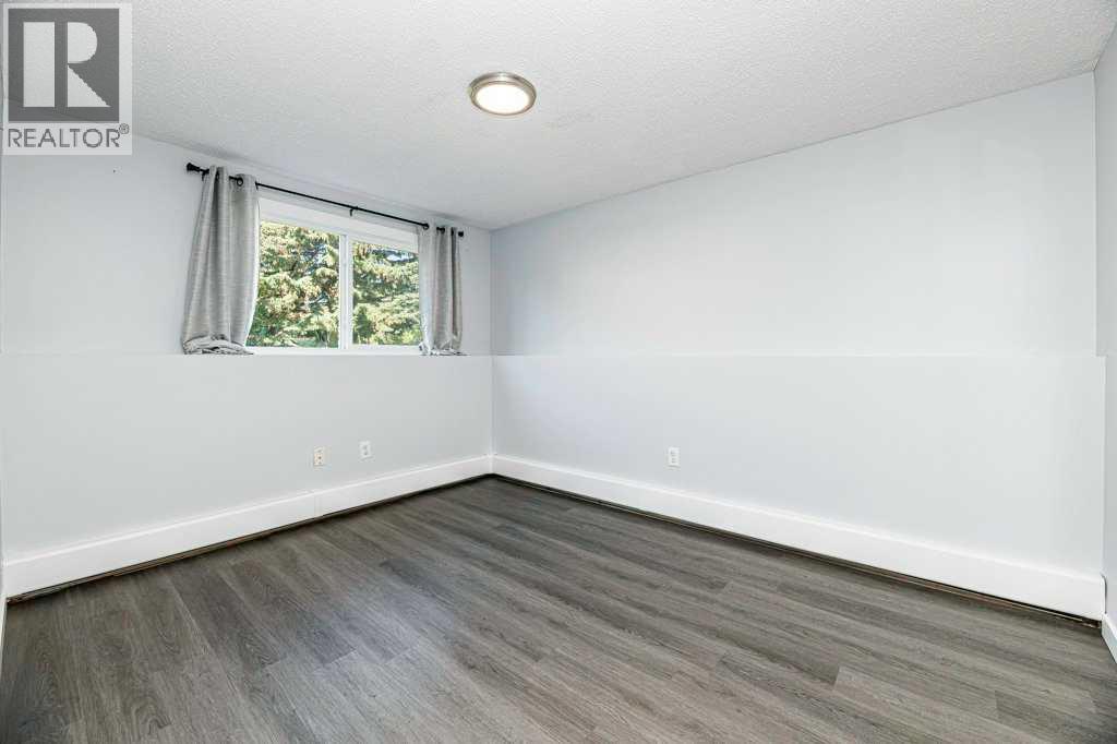 #27 11 Stanton Street - 15