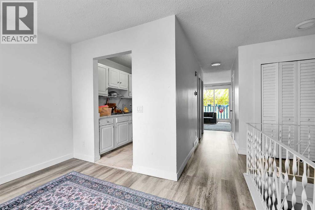 #3 4543 7 Avenue SE - 16