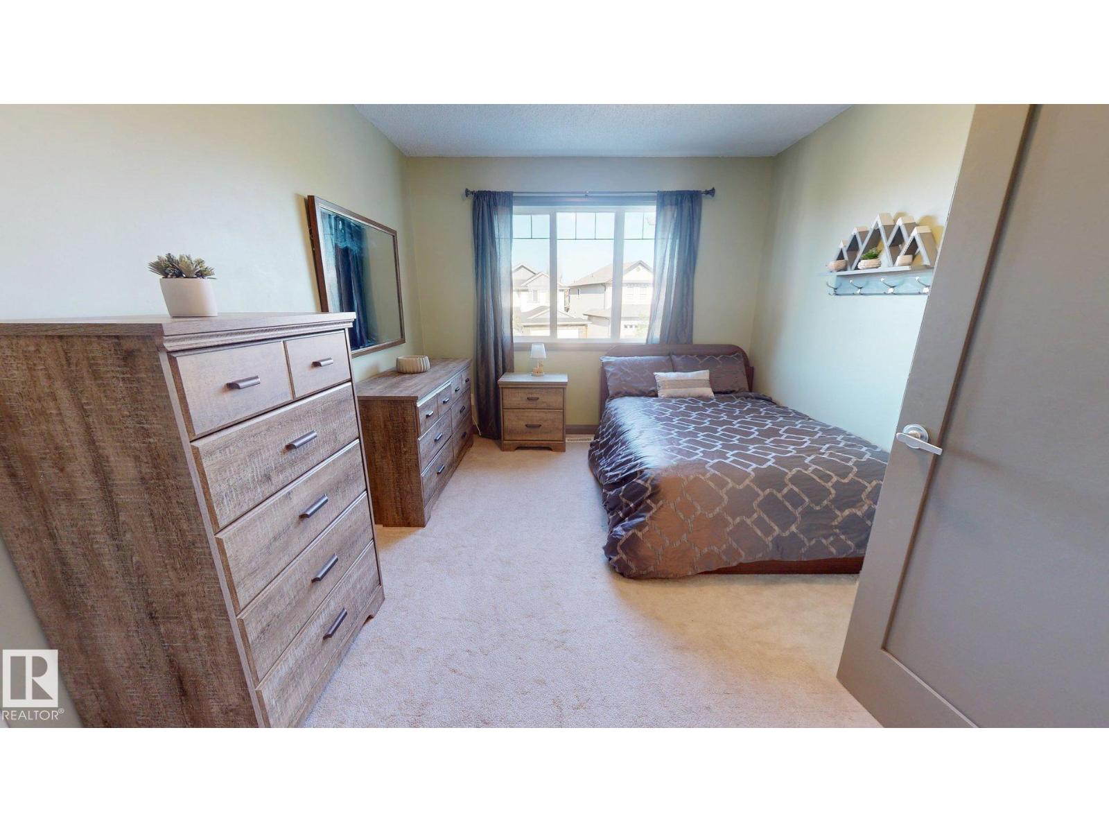 112 BECKER CR - 19