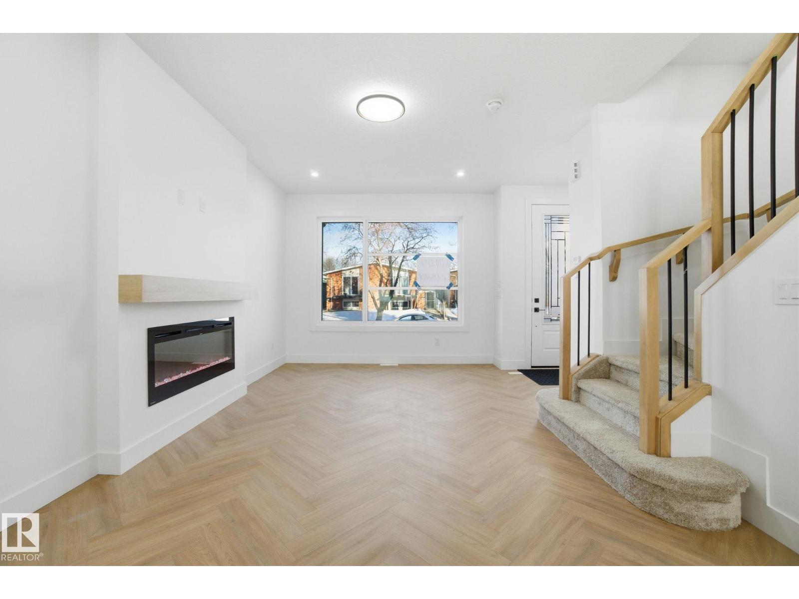 10124 82 ST NW - 12