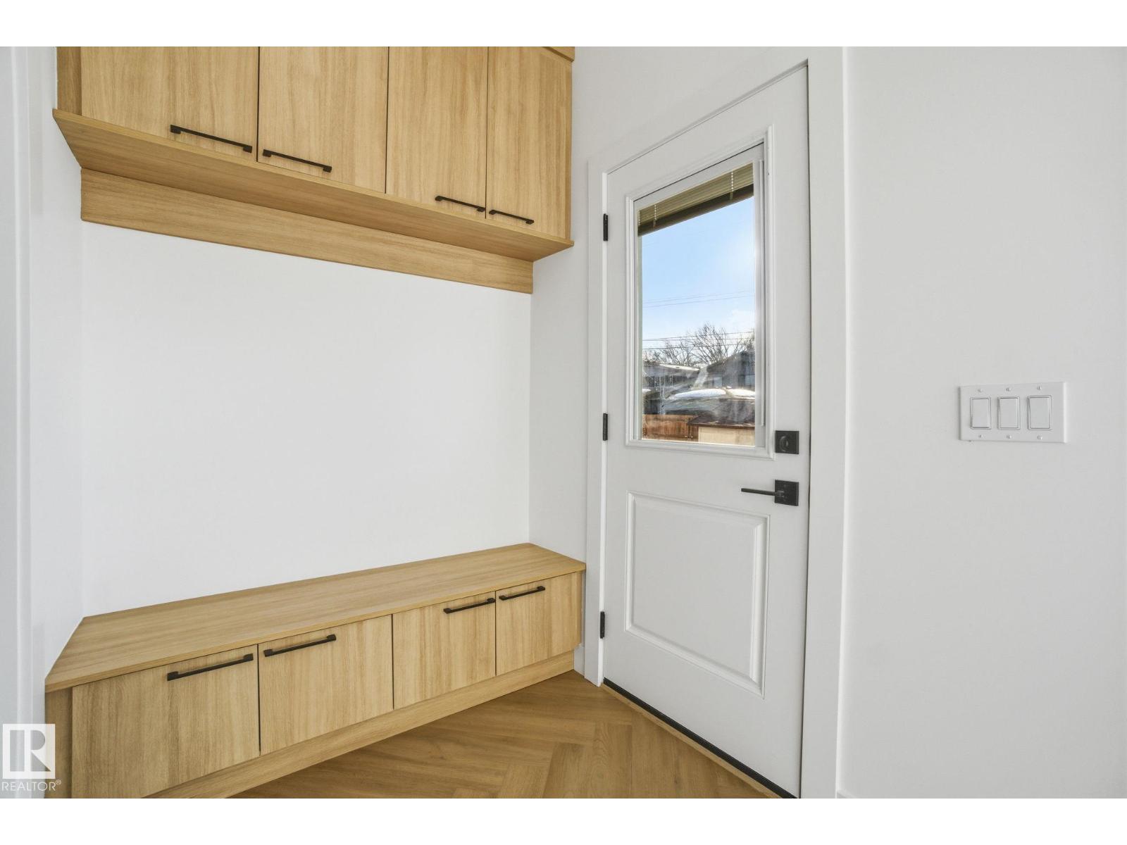 10124 82 ST NW - 22