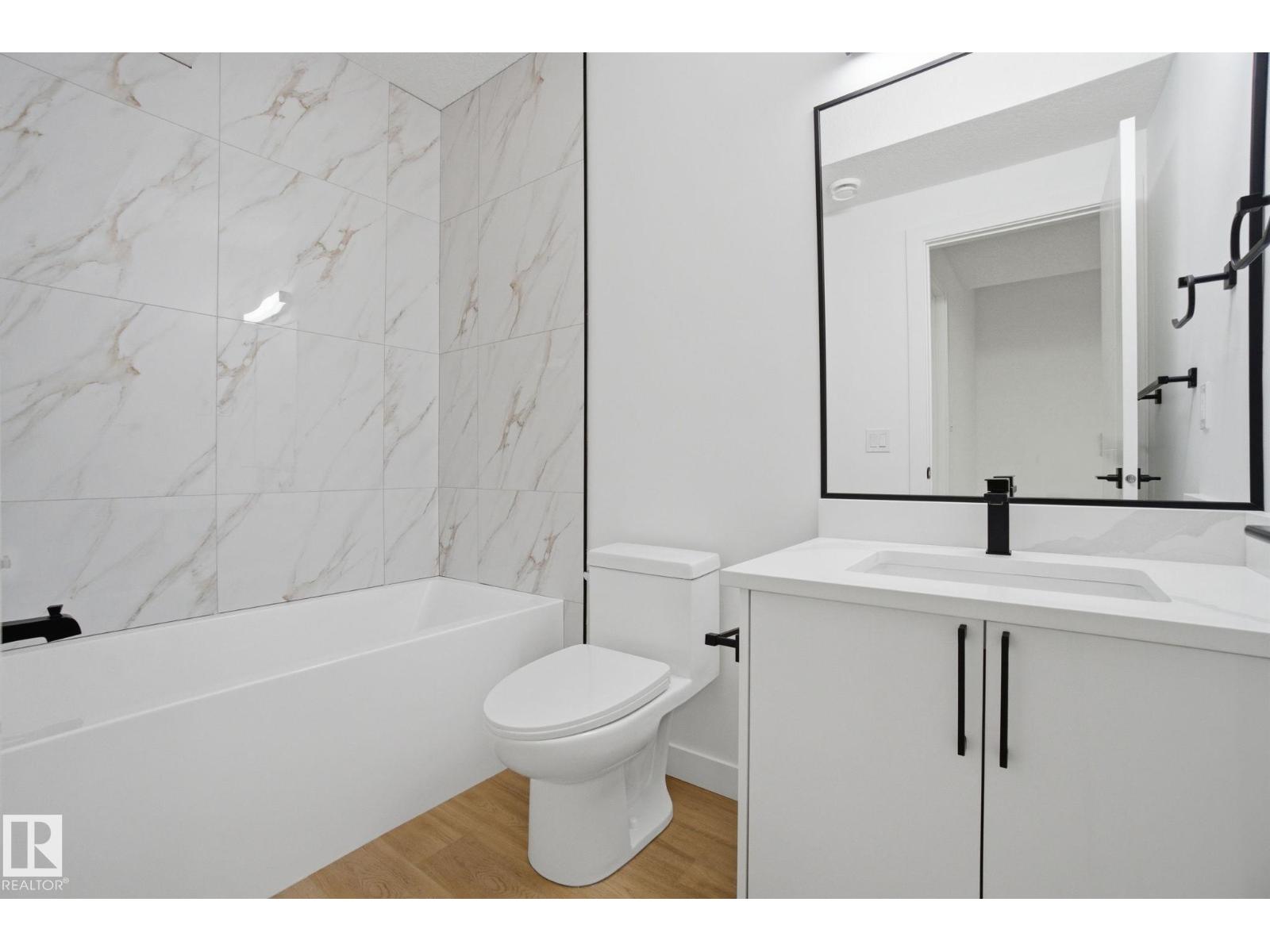 10124 82 ST NW - 58