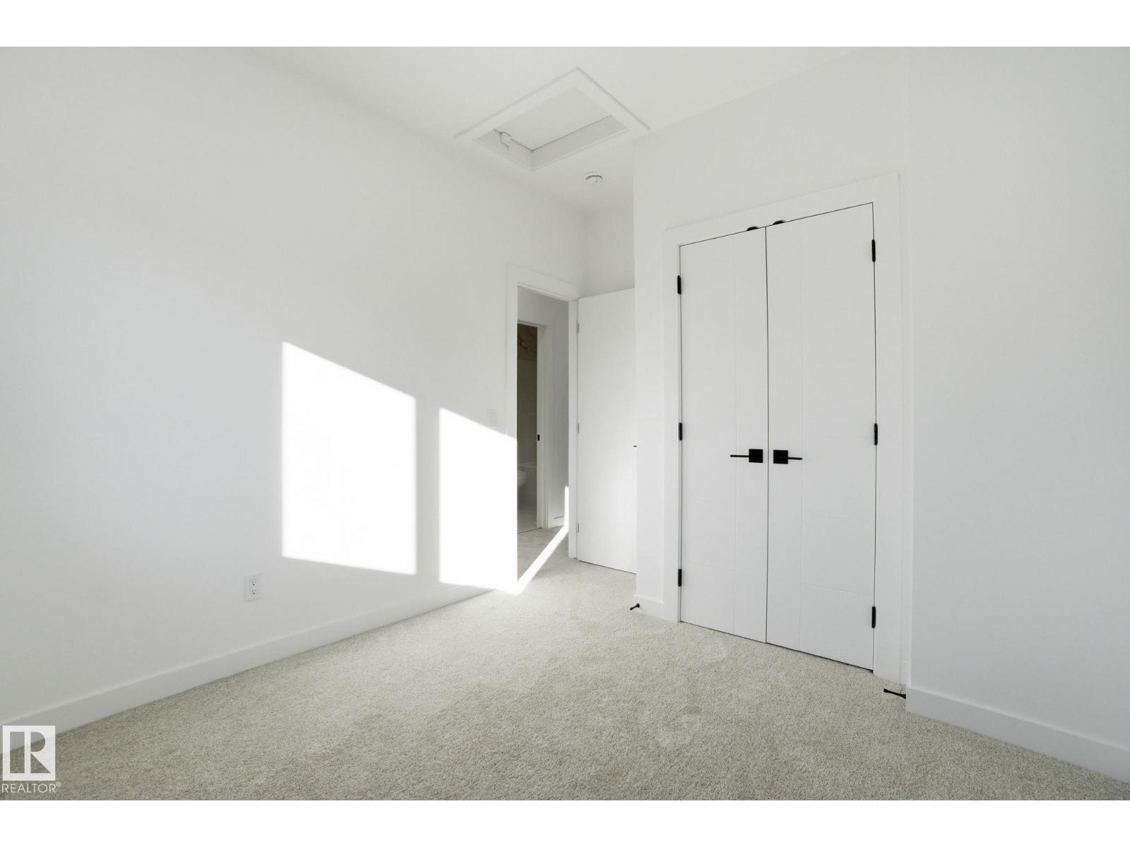 10124 82 ST NW - 31