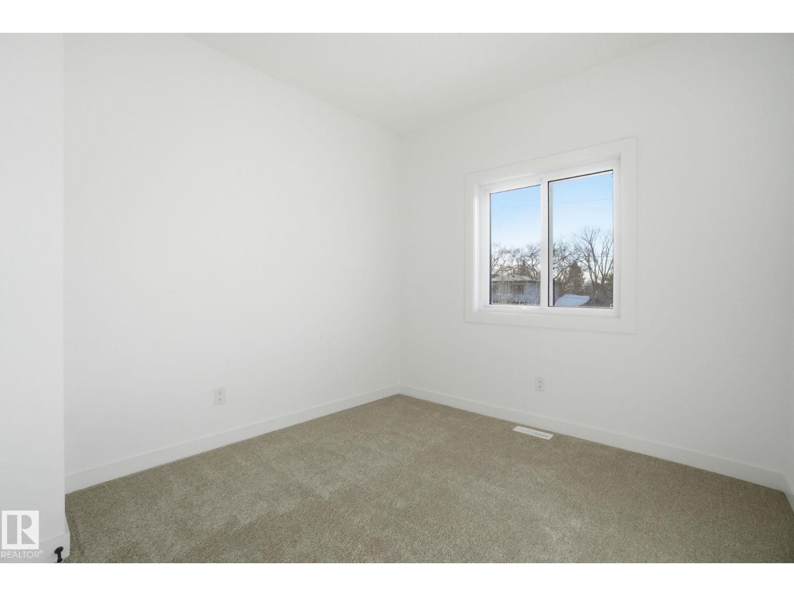 10124 82 ST NW - 29