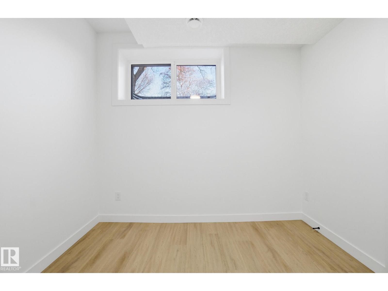 10124 82 ST NW - 47