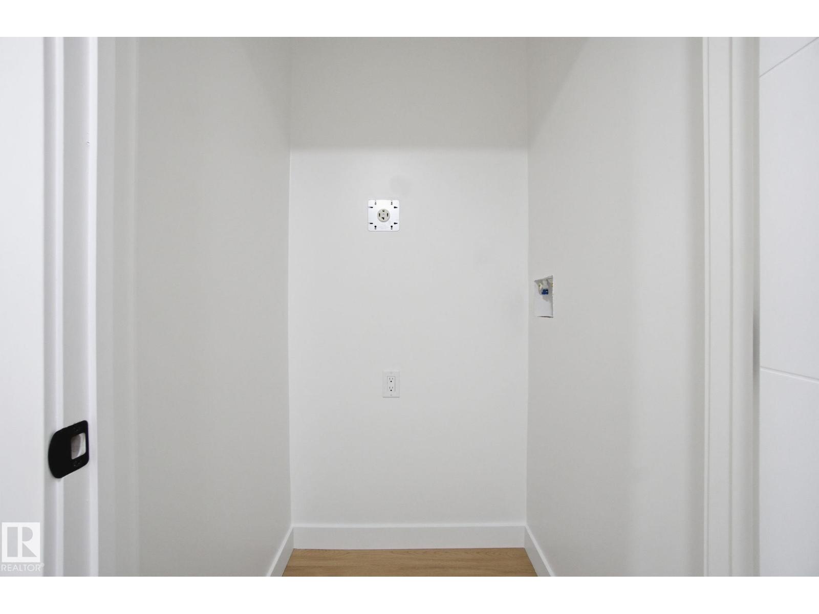 10124 82 ST NW - 49
