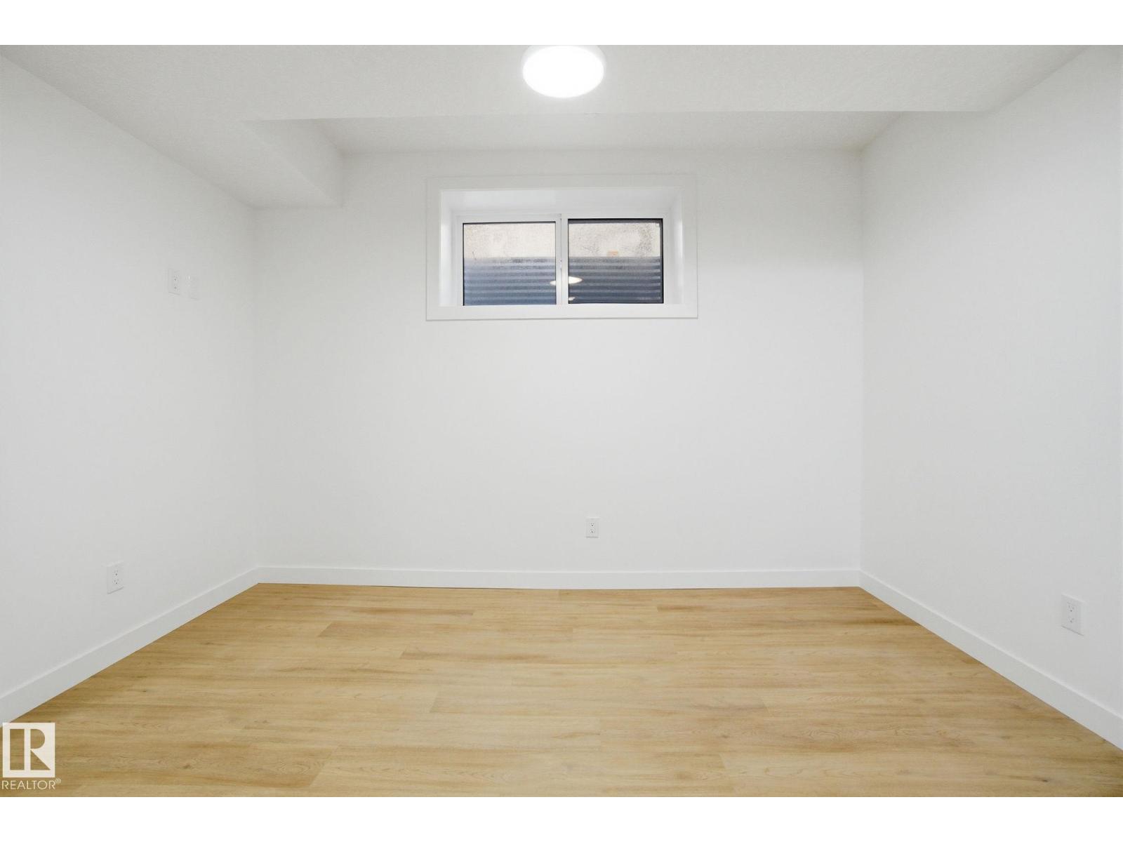 10124 82 ST NW - 54