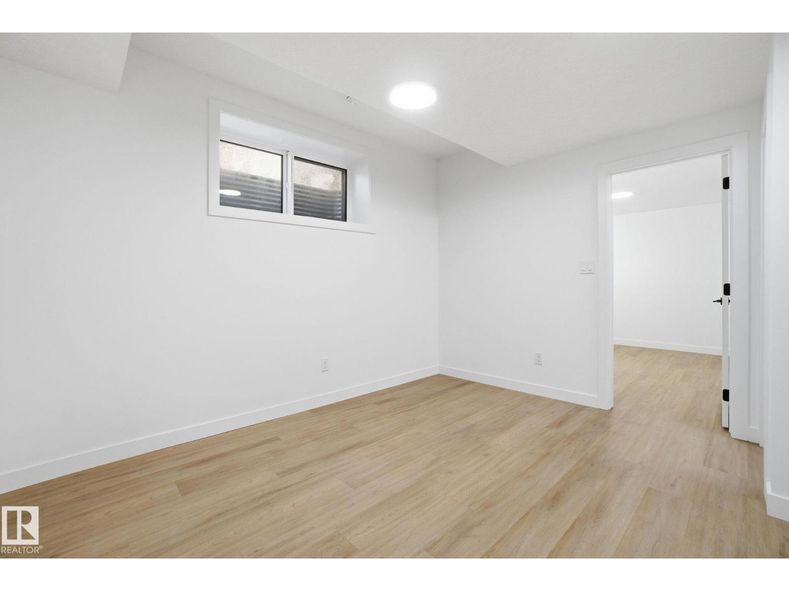 10124 82 ST NW - 55