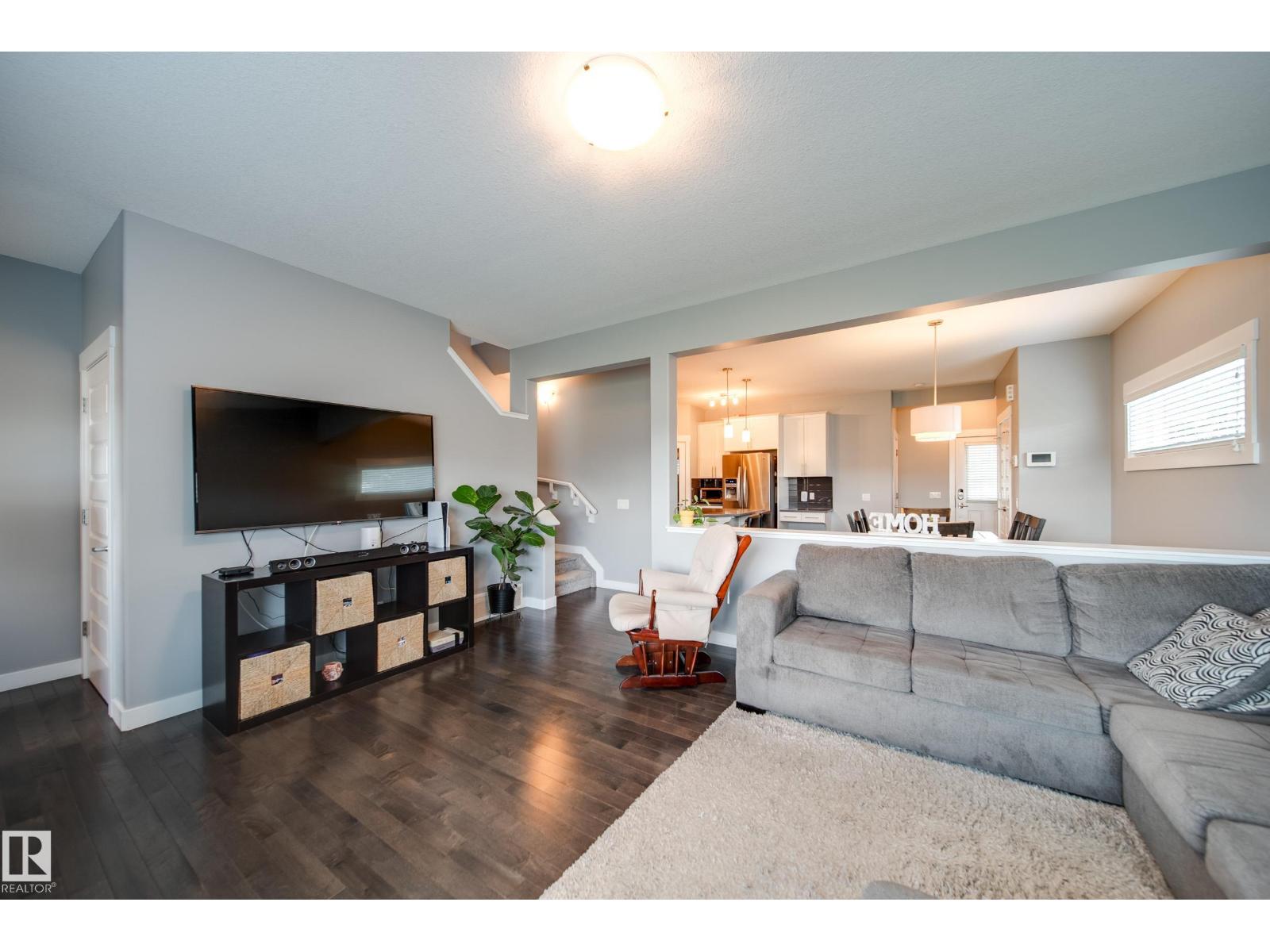 6305 167A AV NW - 8
