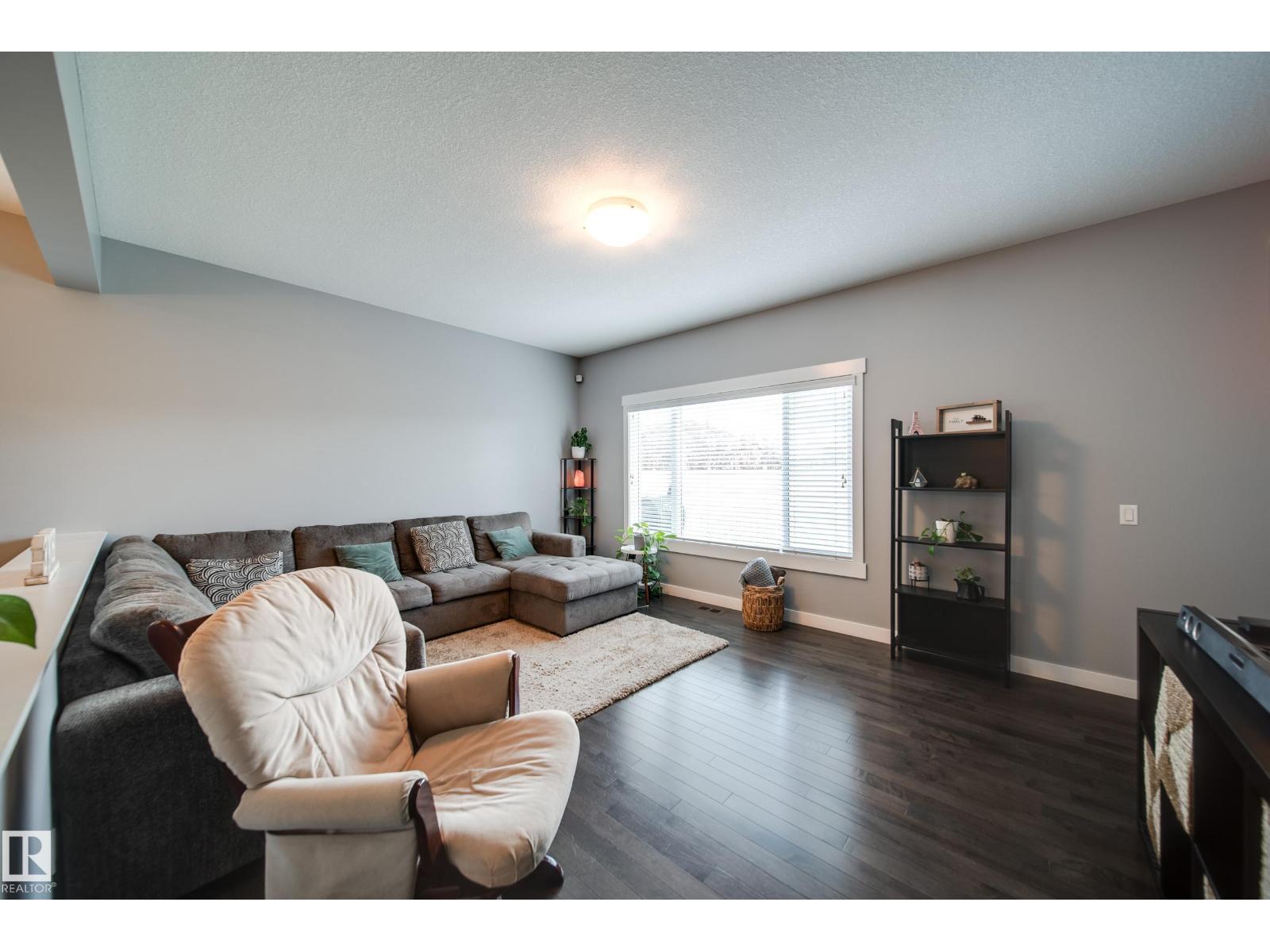 6305 167A AV NW - 7