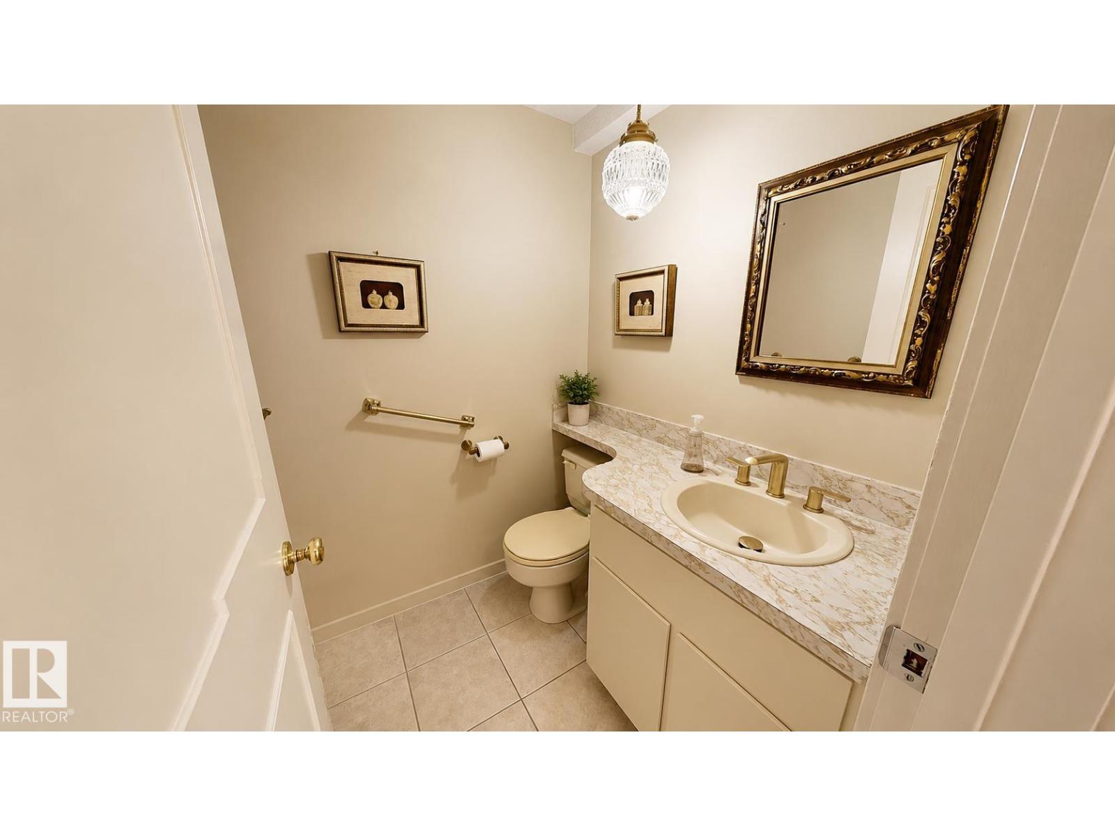 55 QUESNELL RD NW — photo 9