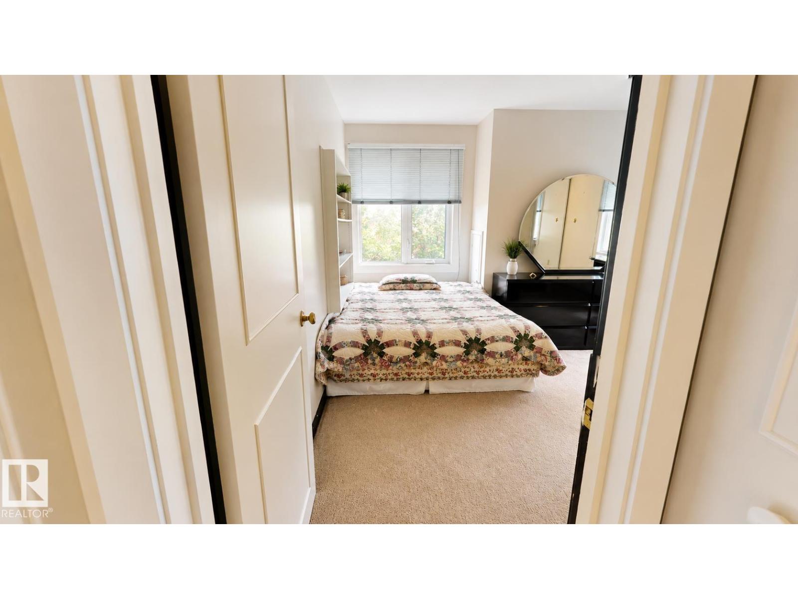 55 QUESNELL RD NW - 17