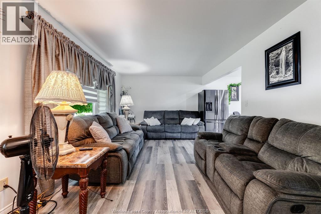 1665 REGENT STREET - 4