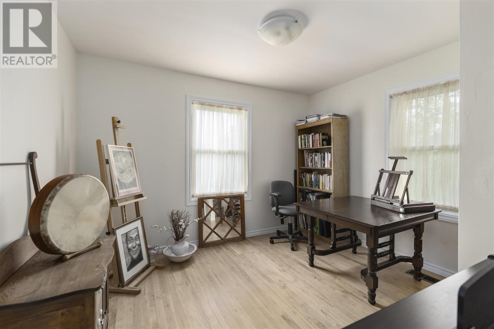 138 Bellevue Ave - 11