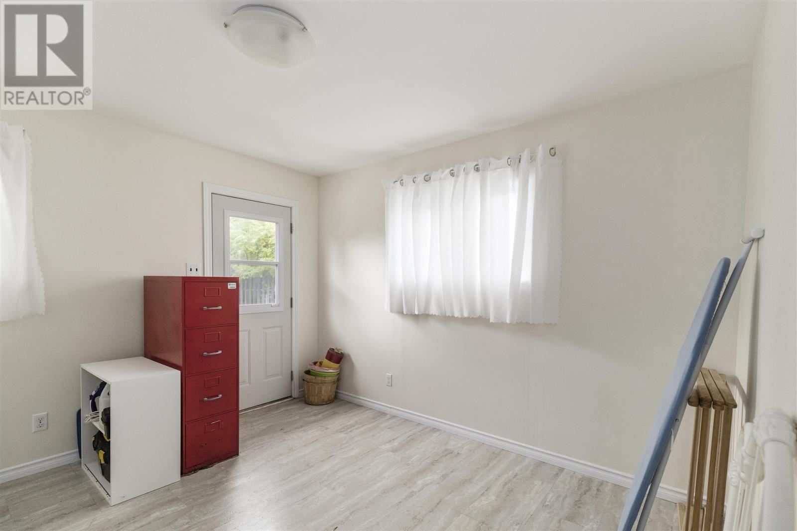 138 Bellevue Ave - 15