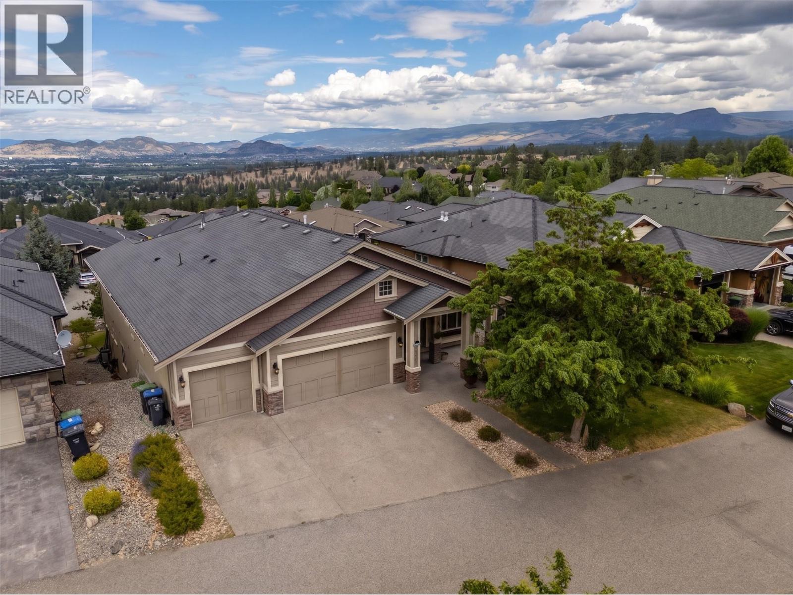 679 Devonian Avenue, Kelowna