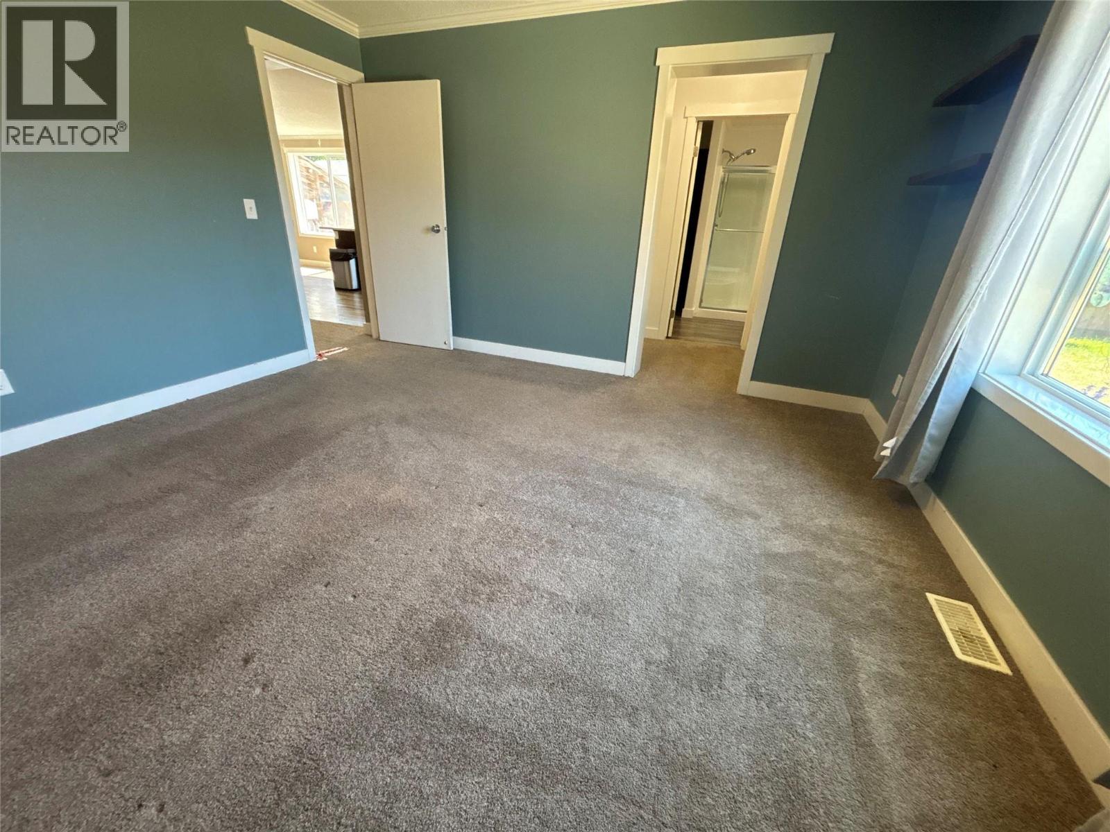 66 Johnson Way, Revelstoke